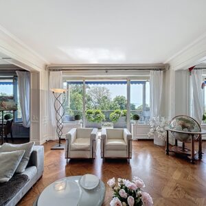 A rare gem in Lausanne on the shore of the lake